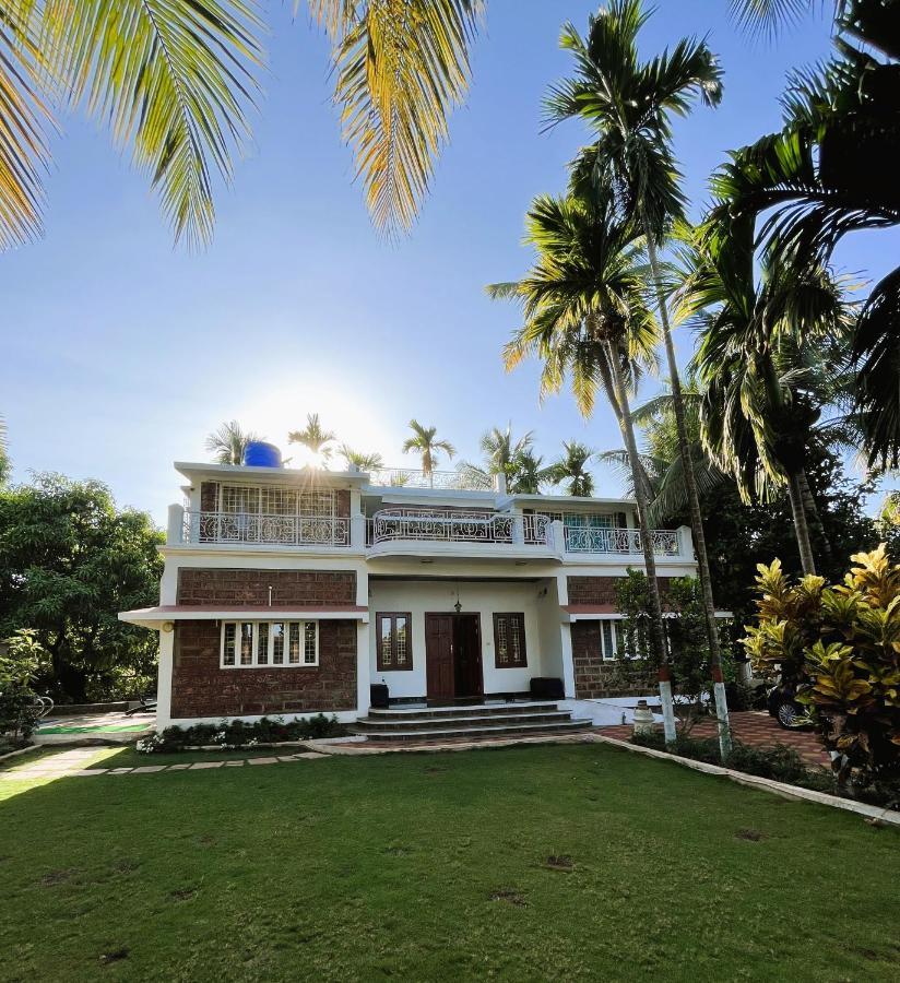 Sundeck Villa Alībāg Dış mekan fotoğraf